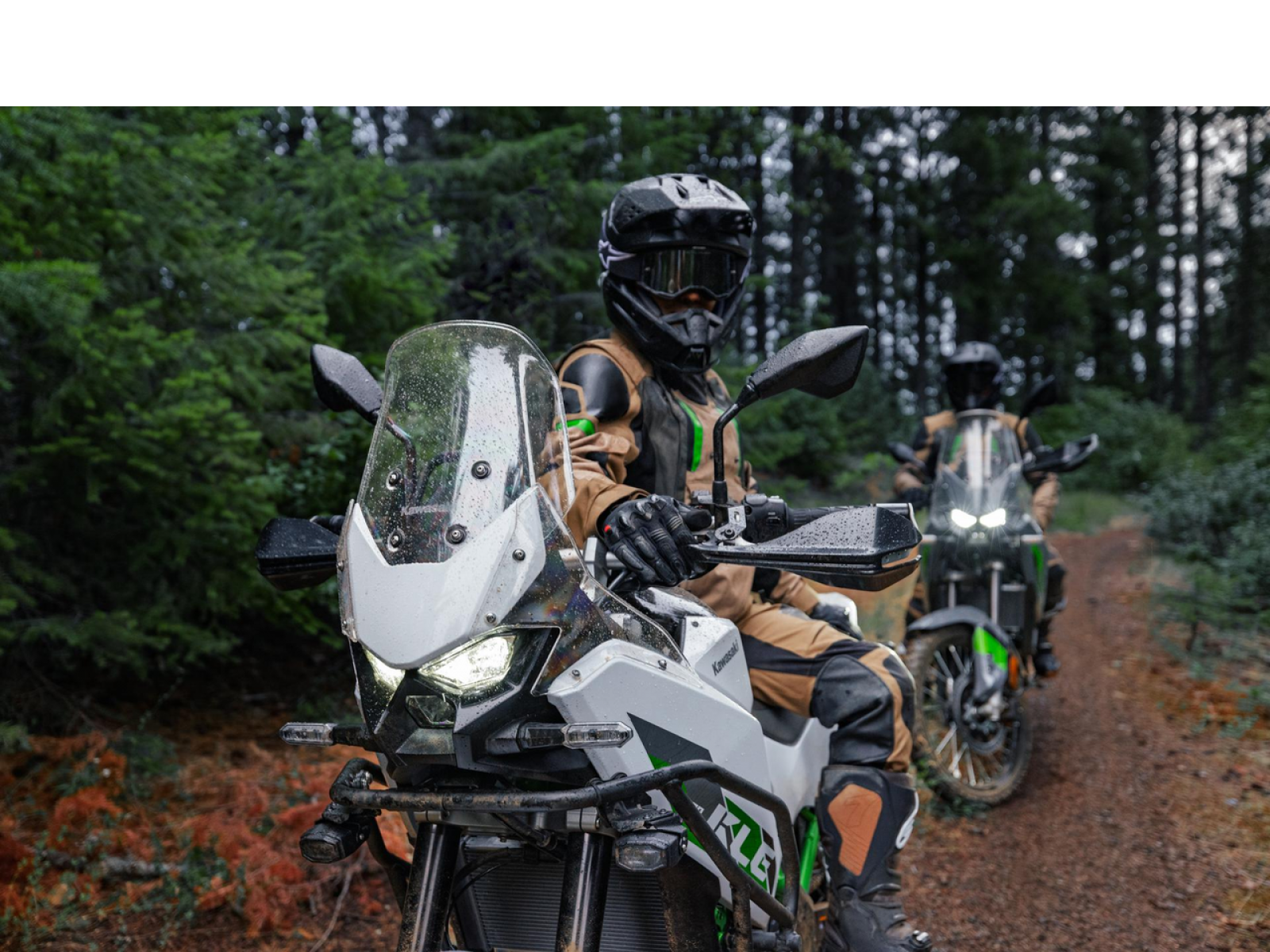 Мотоцикл KAWASAKI KLE500 SE (Metallic Bluish Green) 2026